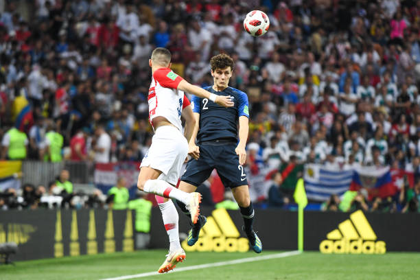 反映他的执 反映他的执